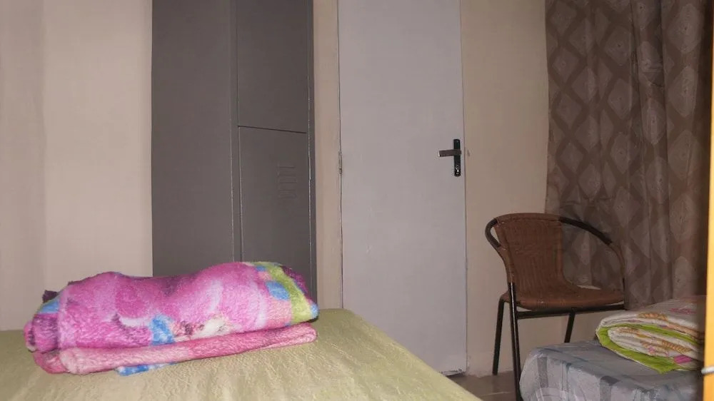 Share Guest Hostel