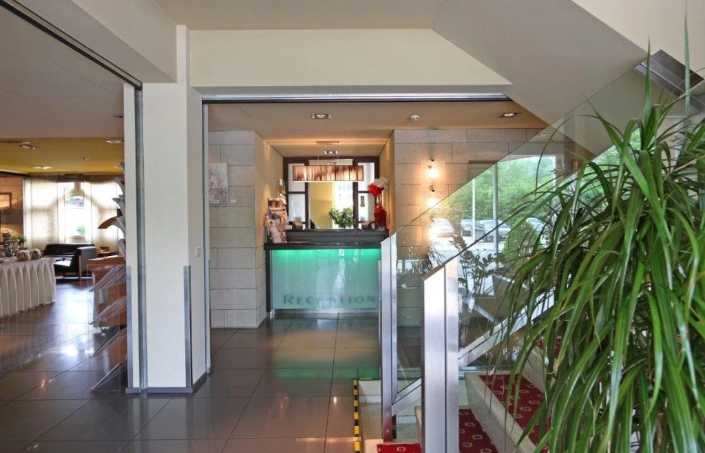 Hotel Conti Dietikon