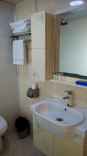 Yuanheng Business Hotel