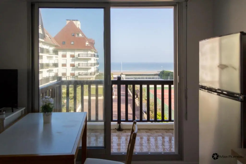 Studio moderne accès plage, piscine et tennis