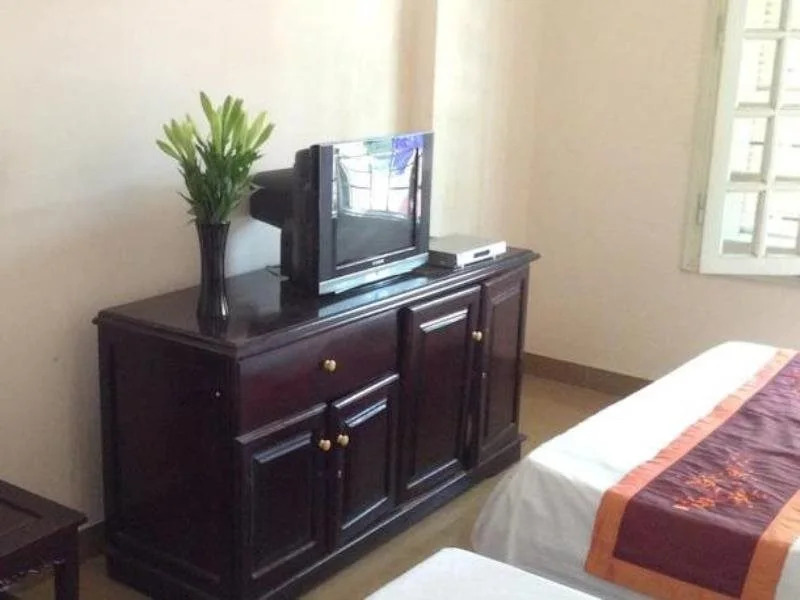 Phuong Dong Hotel