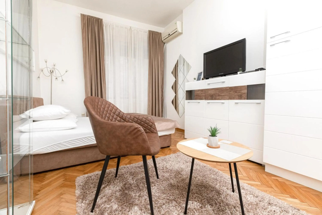 1st Belgrade Apartment