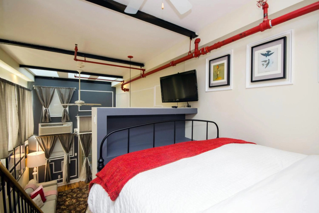 The Box House Hotel