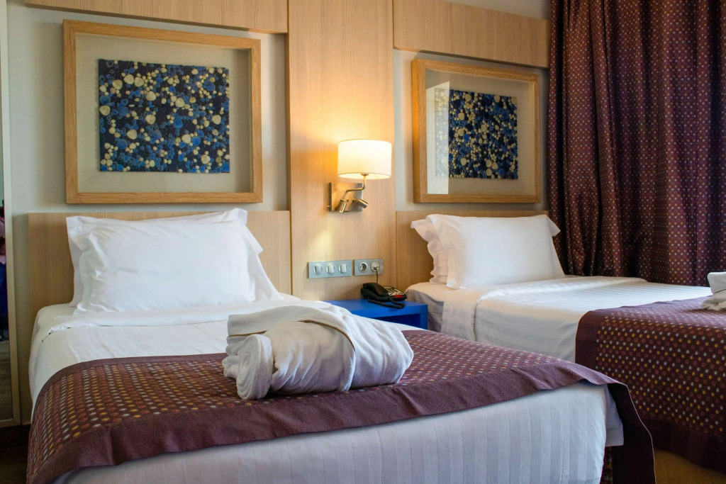 Golden Tulip Le Diplomate