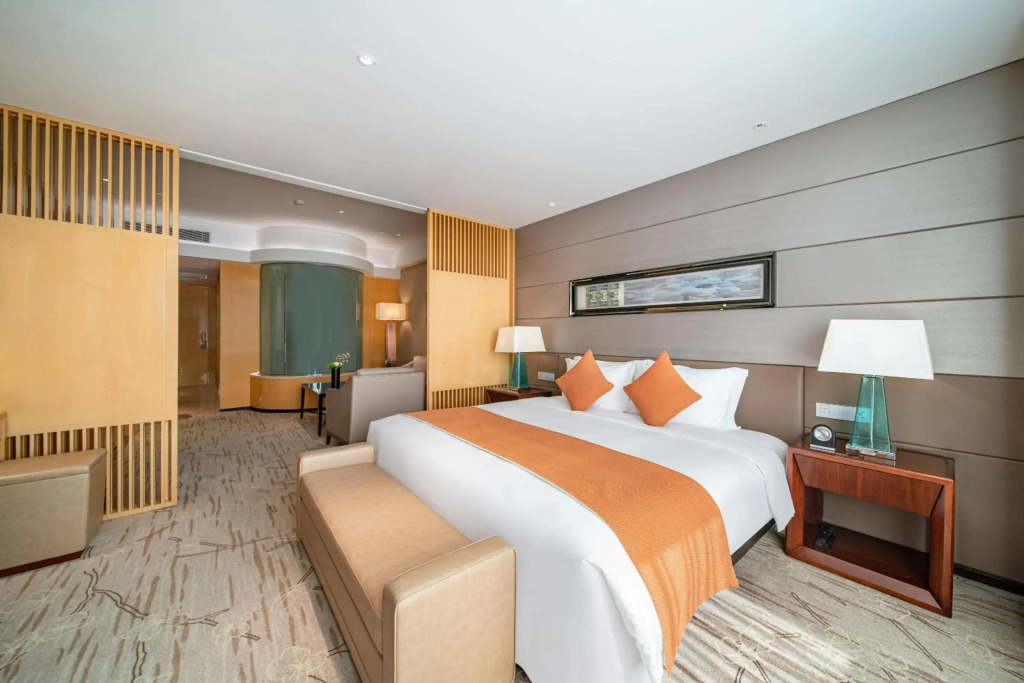 Отель Swissôtel Guangzhou