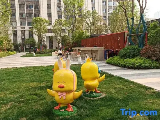 Xiangyu Light Homestay (Zhengzhou East Railway Station)