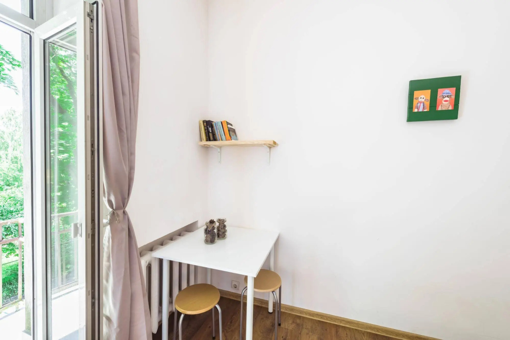 Downtown Forest Hostel & Camping