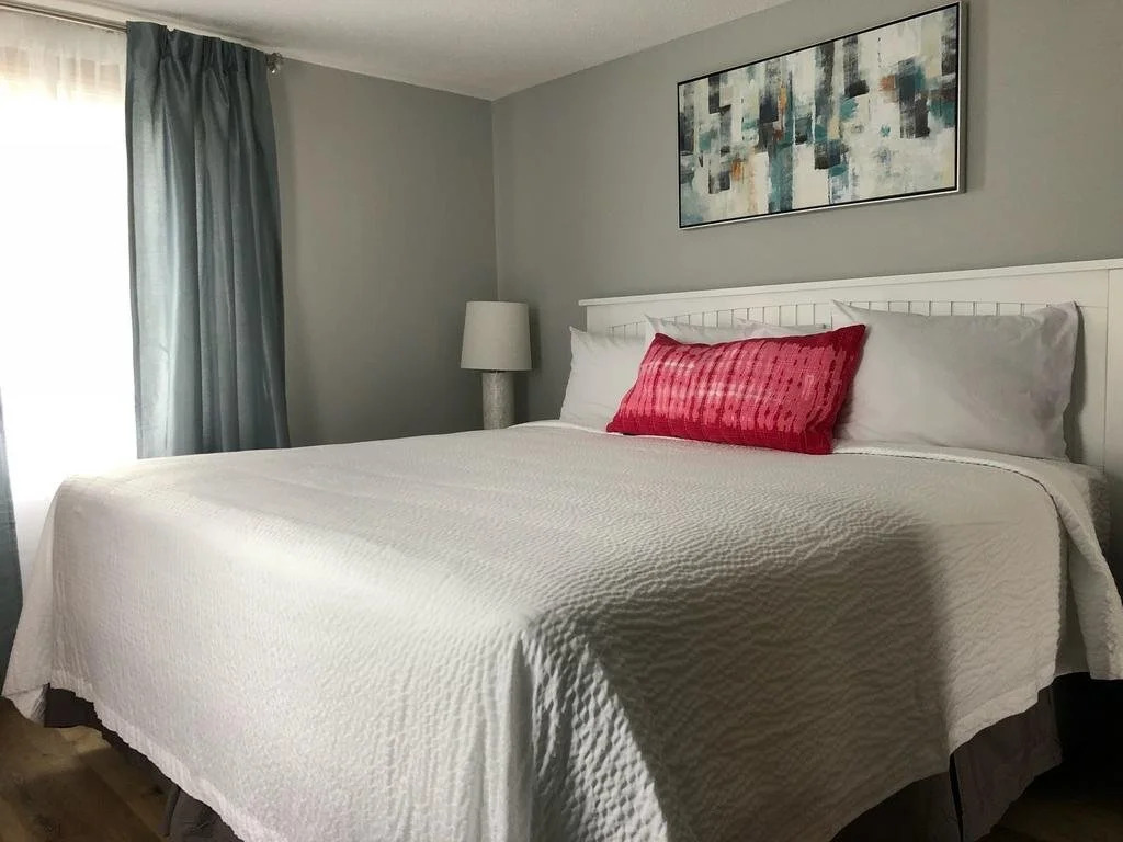 Hyannis Inn