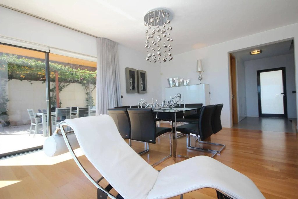 Villa Vitoria - by LovelyStay