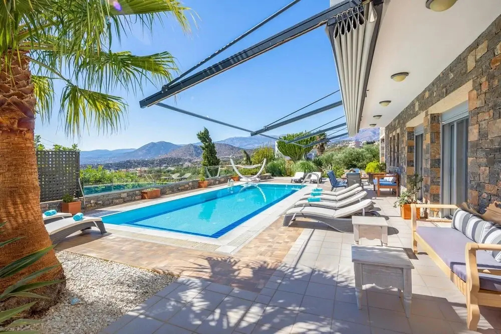 Villa Friends private pool sea view