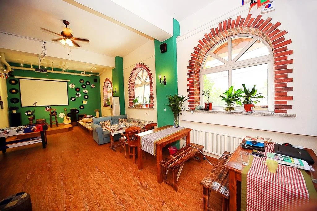 Dalian Gap Year Youth Hostel