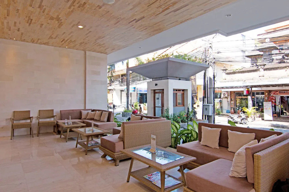 ZEN Rooms Benesari 6 Legian Kuta