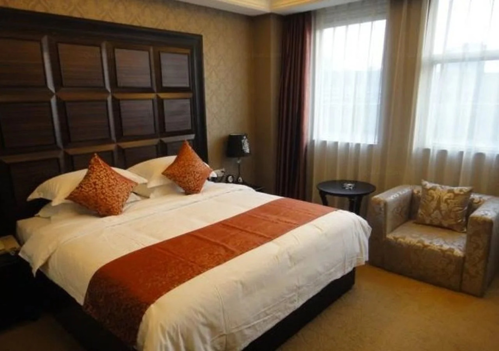 Novotel Shenzhen Bantian
