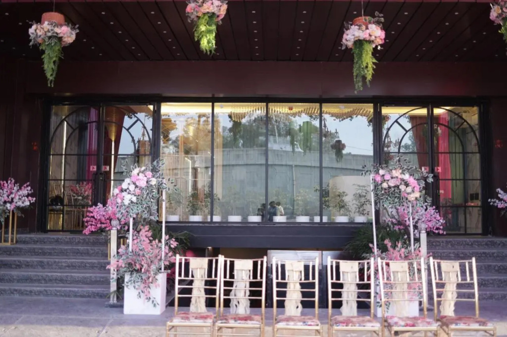 Hotel Majestic Grand By MNG Rooms