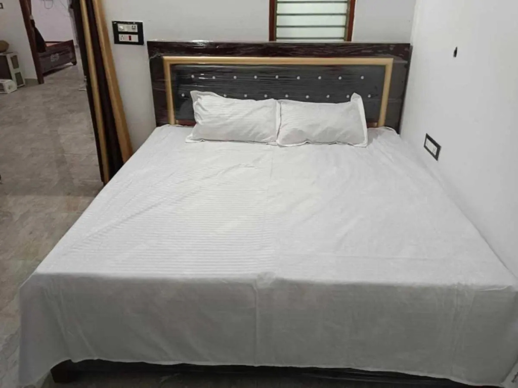 Oyo 703717 Hotel Grand Ms