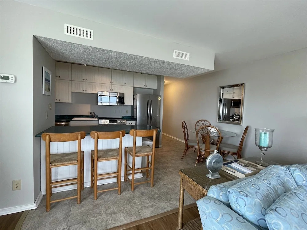 Sw 7 Sail Inn 1 Bedroom Condo by RedAwning