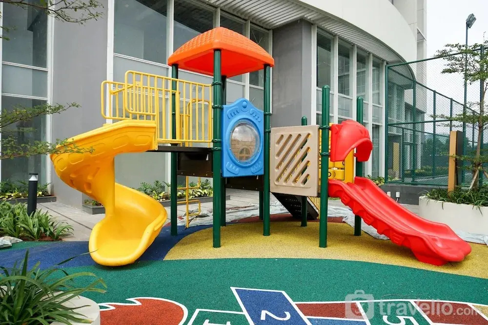 Cozy Living 2Br At Ciputra International Apartment