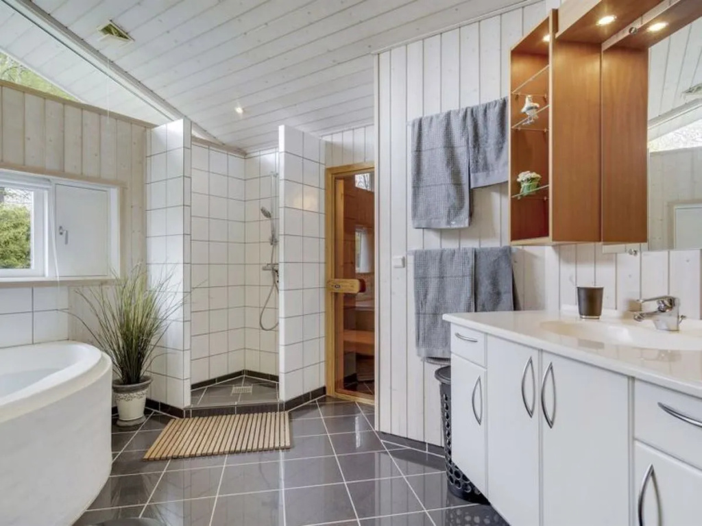 "Mina" - 900m from the sea in Lolland, Falster and Mon