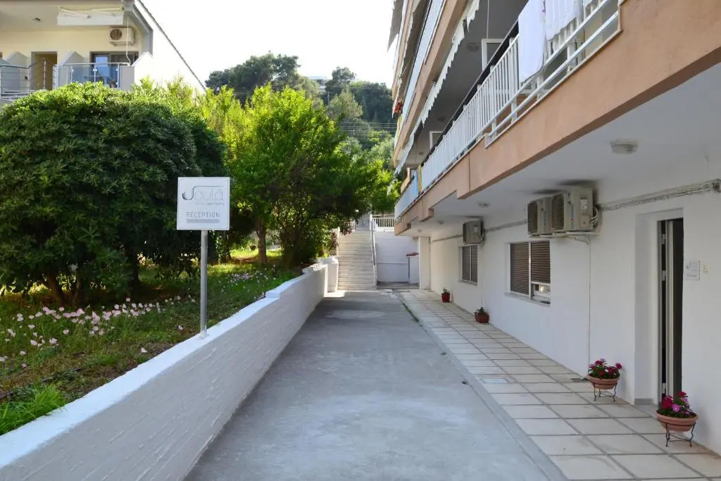 Voula Seaside Apartments