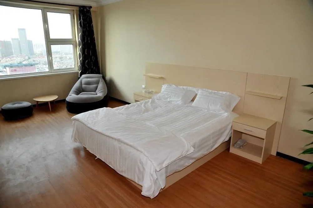 Yijia Holiday Guest House