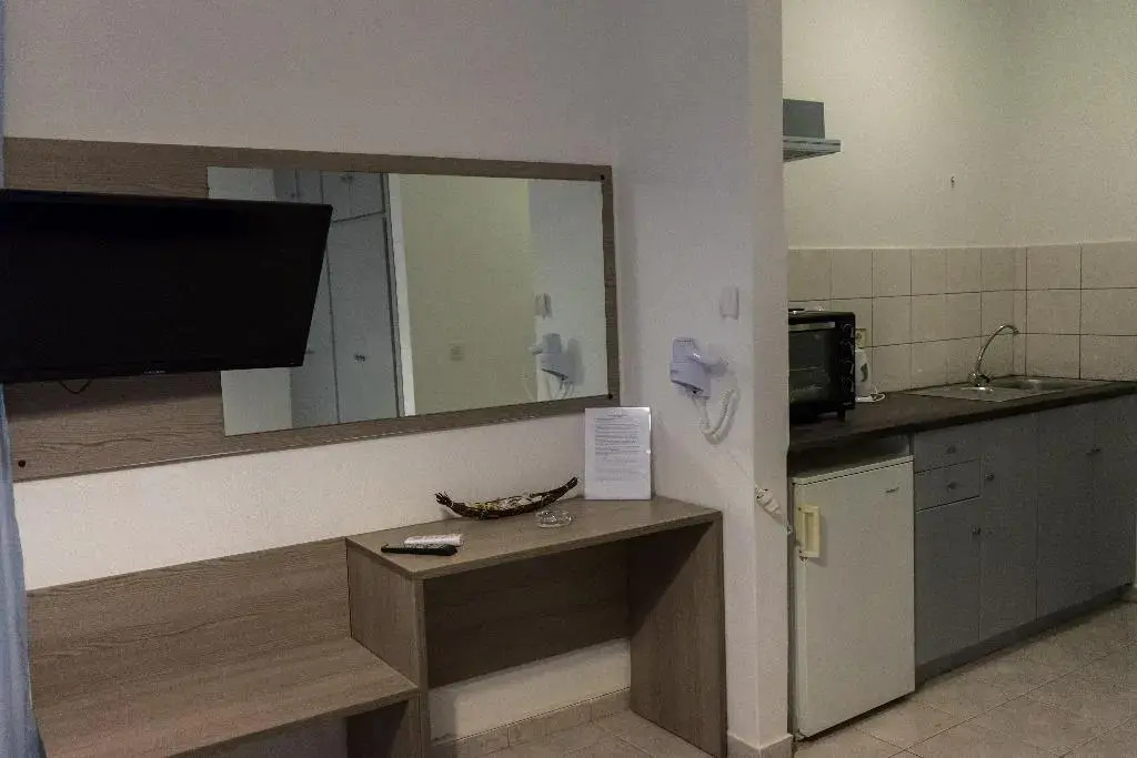 Polykratis Rooms
