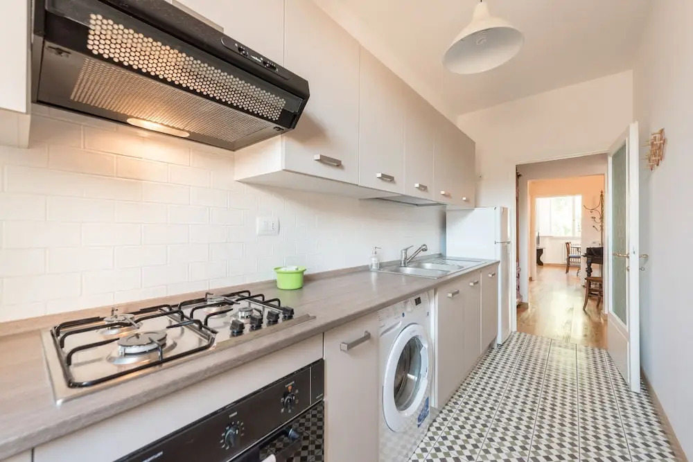 Pitti Cozy Apartment With Terrace