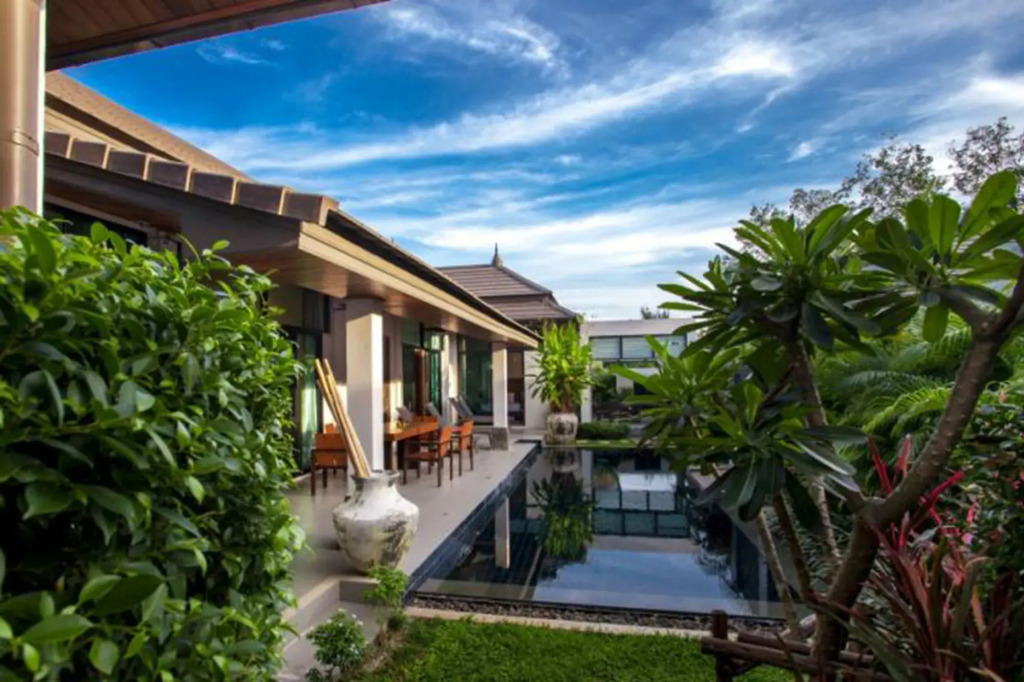 Emotion 1 Villa by G Estate