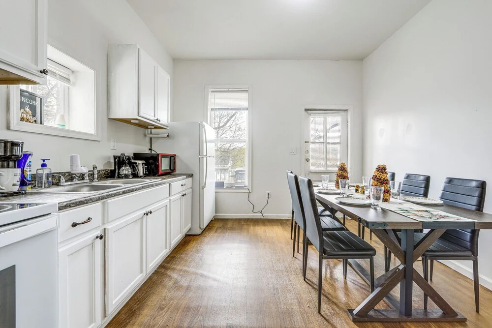 1 Mi to Erie Canalway Trail! Condo w/ Grill