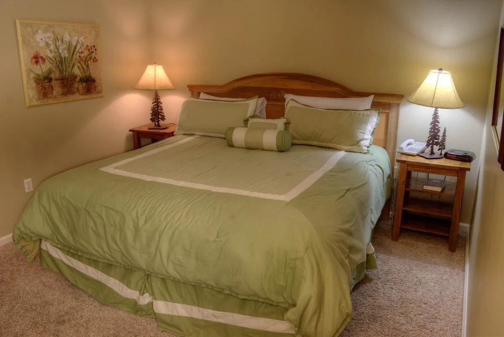 Whispering Pines 343