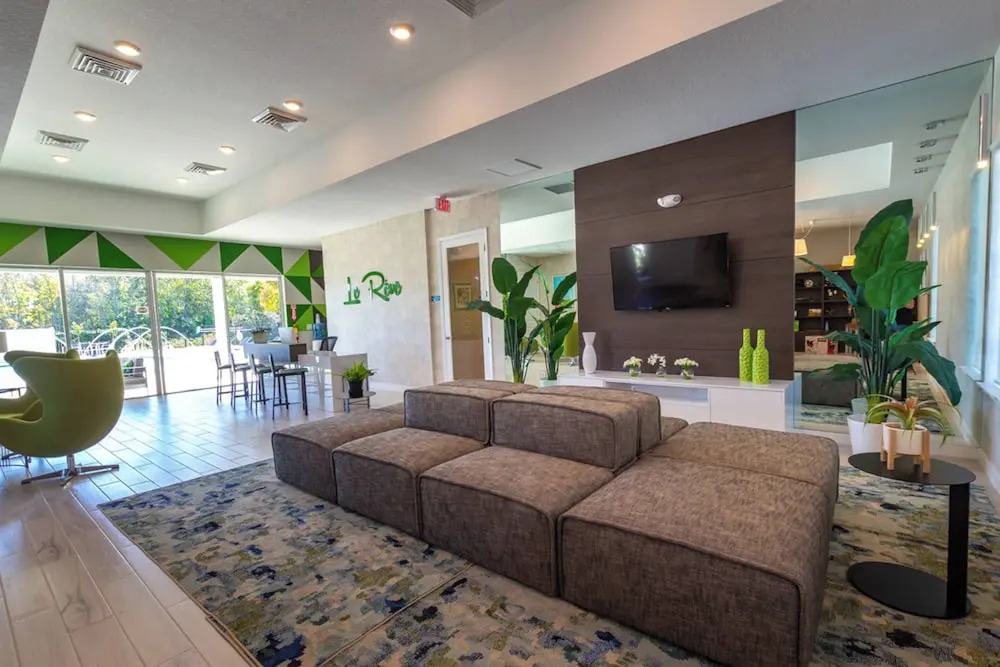 Luxury Vacation Home With Splash Pool/bbq 03