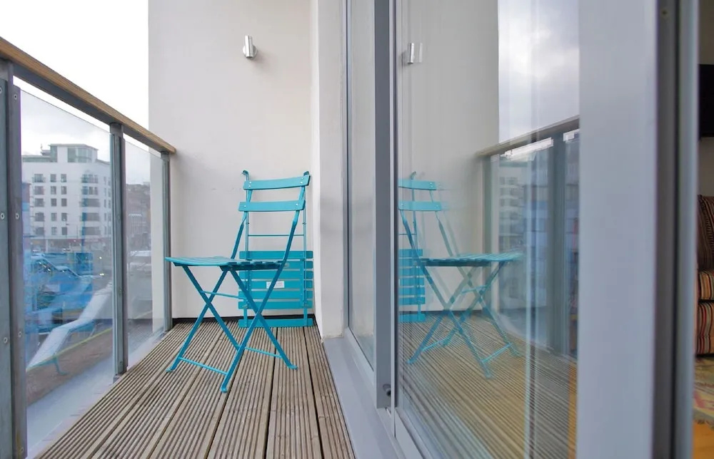 The London Agent Clerkenwell Super Nice