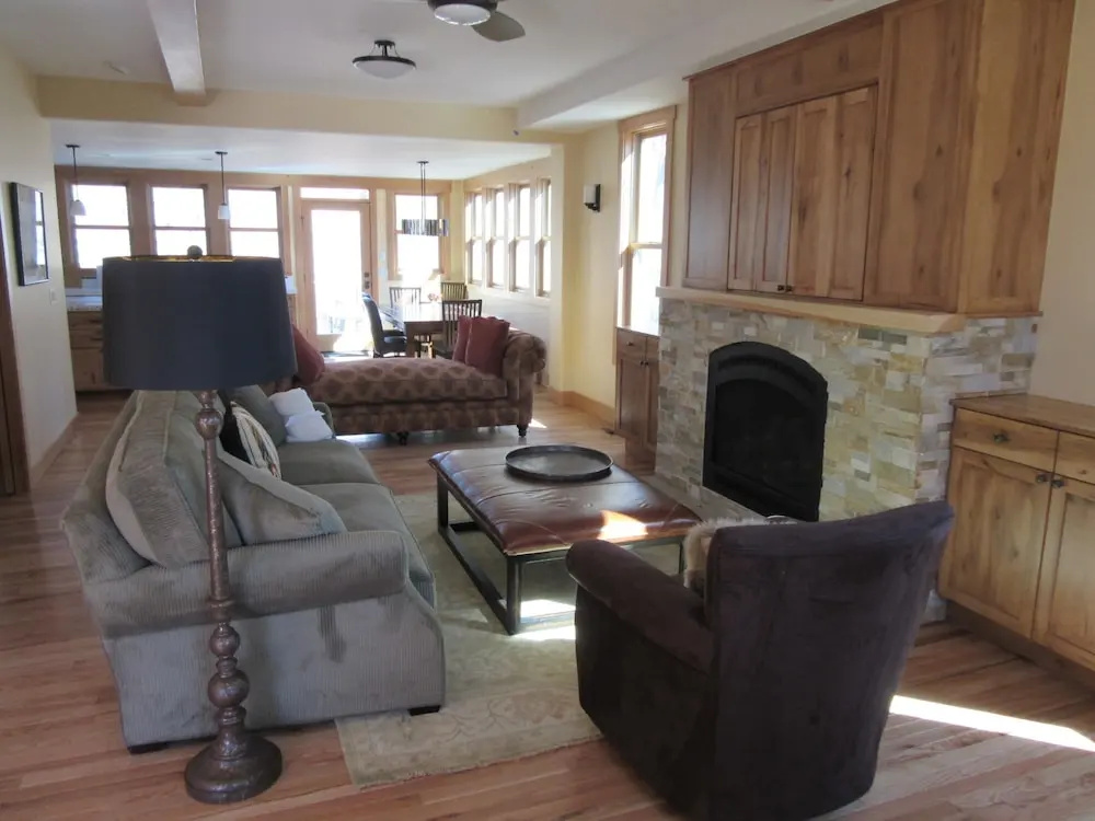 River House Downstream 3 Bedroom Holiday Home By Pinon Vacation Rentals