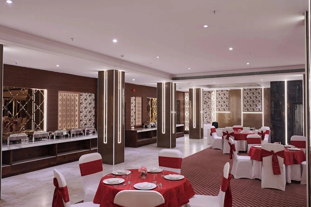 Deventure Sarovar Portico Patel Nagar