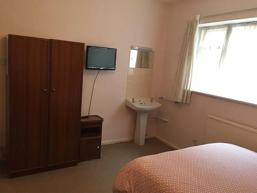 Linden Guest House