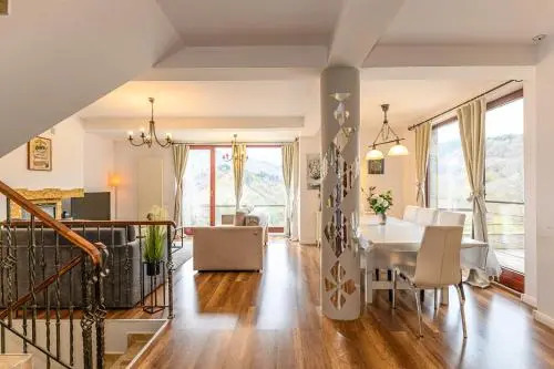 AMA Holidays Belview