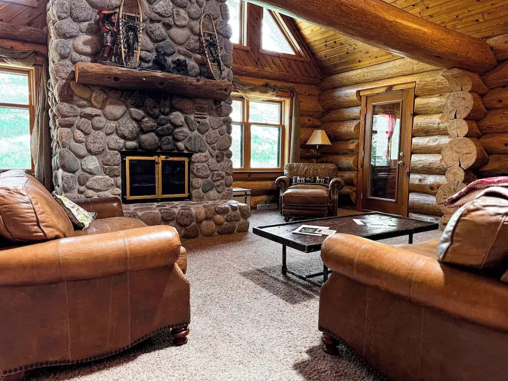 Katherine Lake Lodge