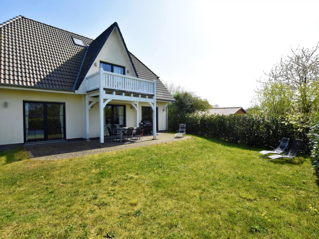 Pretty Holiday Home in Bastorf with Private Garden