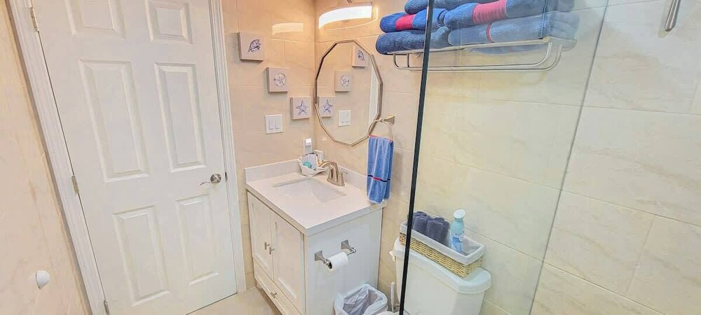 Saida Tower 506