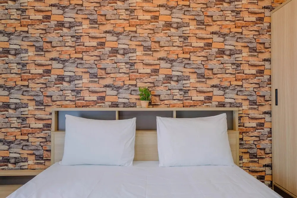 Minimalist and Comfortable Studio Akasa Pure Living Apartment