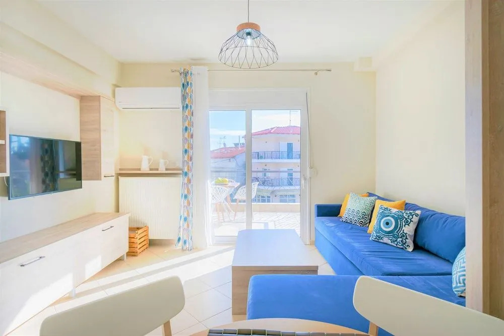 Neos Marmaras Family Suite