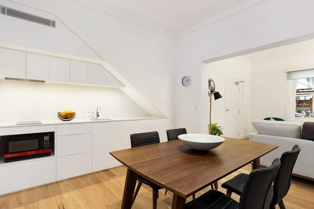 Pyrmont Modern 1 Bed Apartment 189 Har