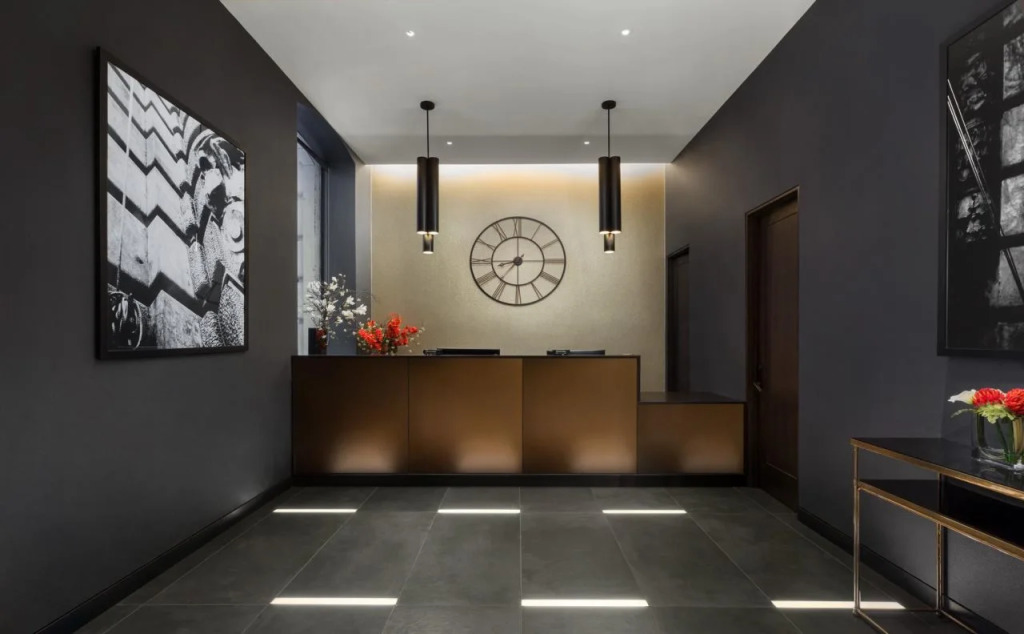 The Hotel at Fifth Avenue
