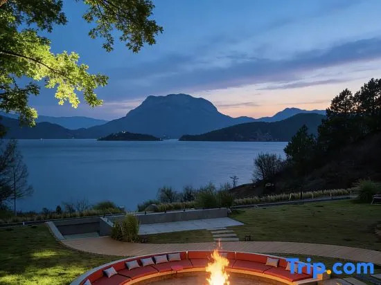 Lugu Lake Manchen Vacation Homestay