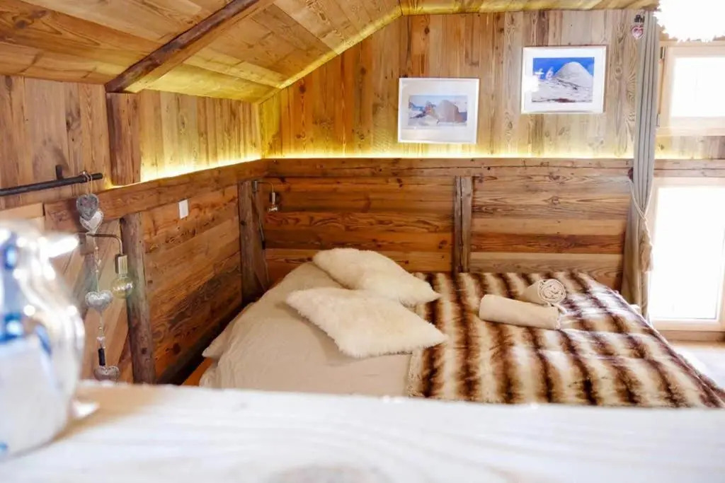 Chalet Coup de Coeur+Vehicule 4*4 ; 9 Places a Dispo
