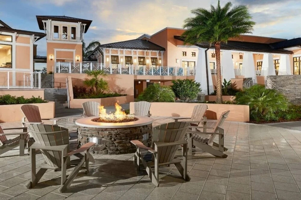 Beauty & The Beast Star Wars Free Access To Resort 6 Bedroom Home by RedAwning