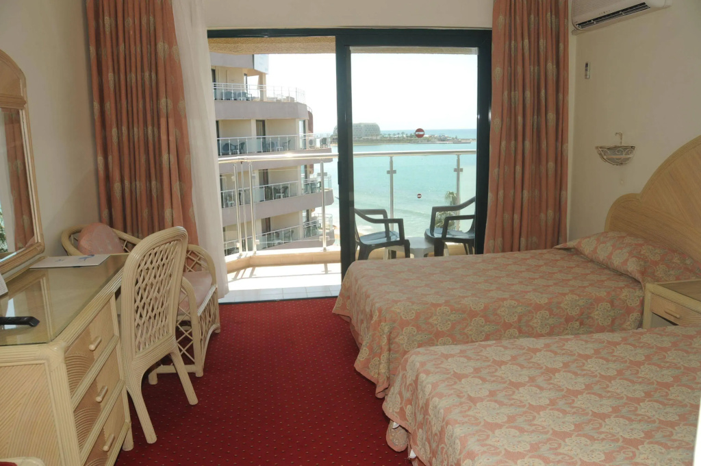 Aska Just In Beach – All Inclusive