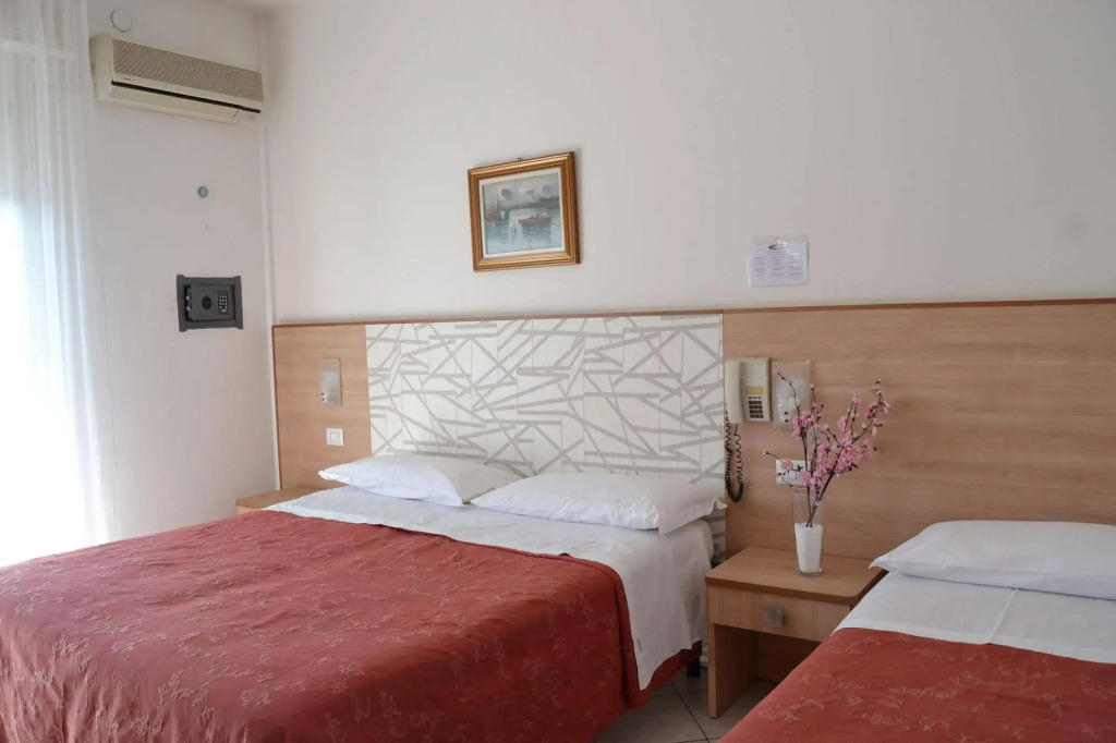 Hotel Zenith