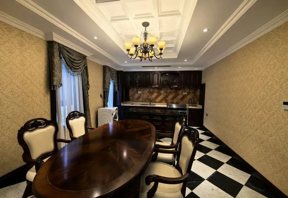 Holiday Inn Wuyuan Huazhong