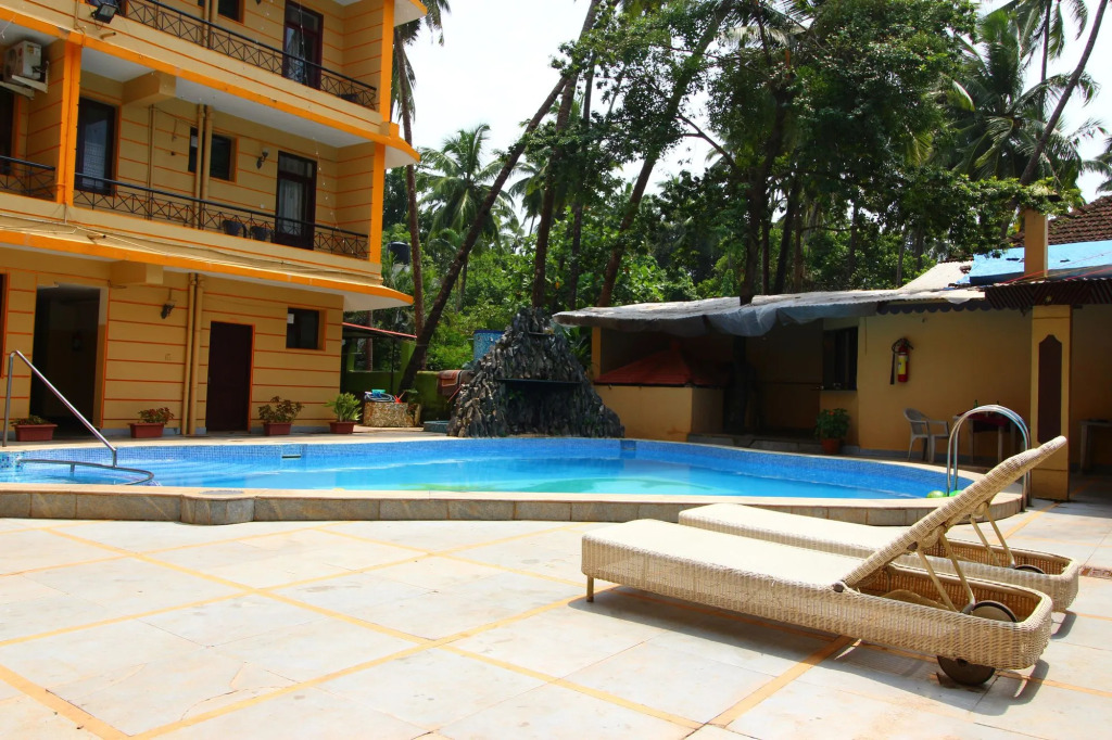FabHotel Kris Resort - Nr Calangute Beach