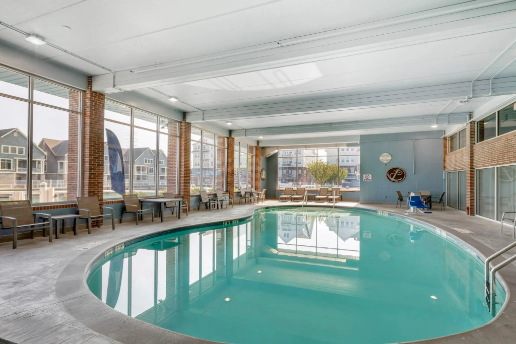 The Harborview on Lake Michigan, an Ascend Collection Hotel